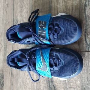 Youth size 3.5 athletic shoes